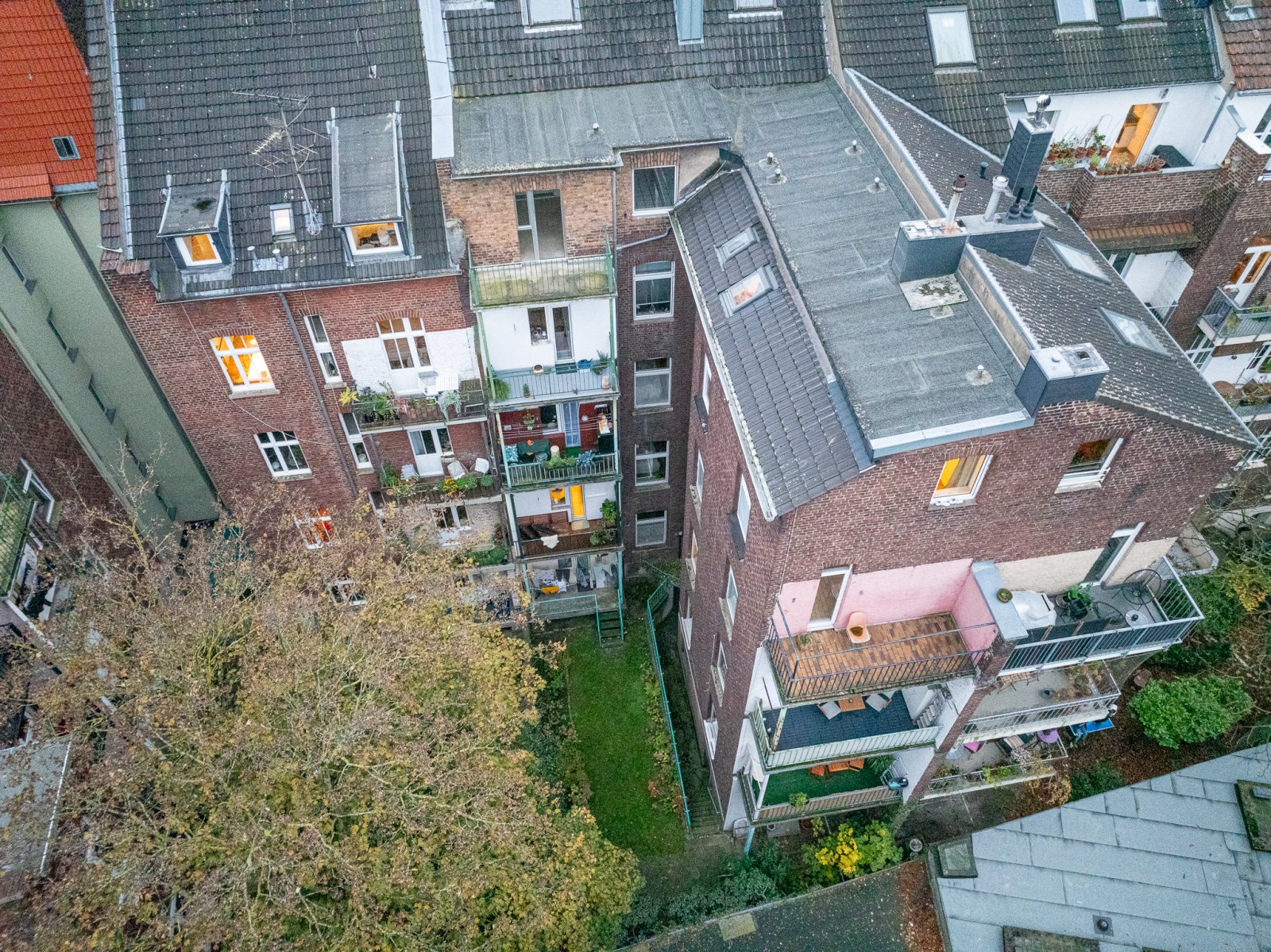 Mehrfamilienhaus Düsseldorf- Friedrichstadt