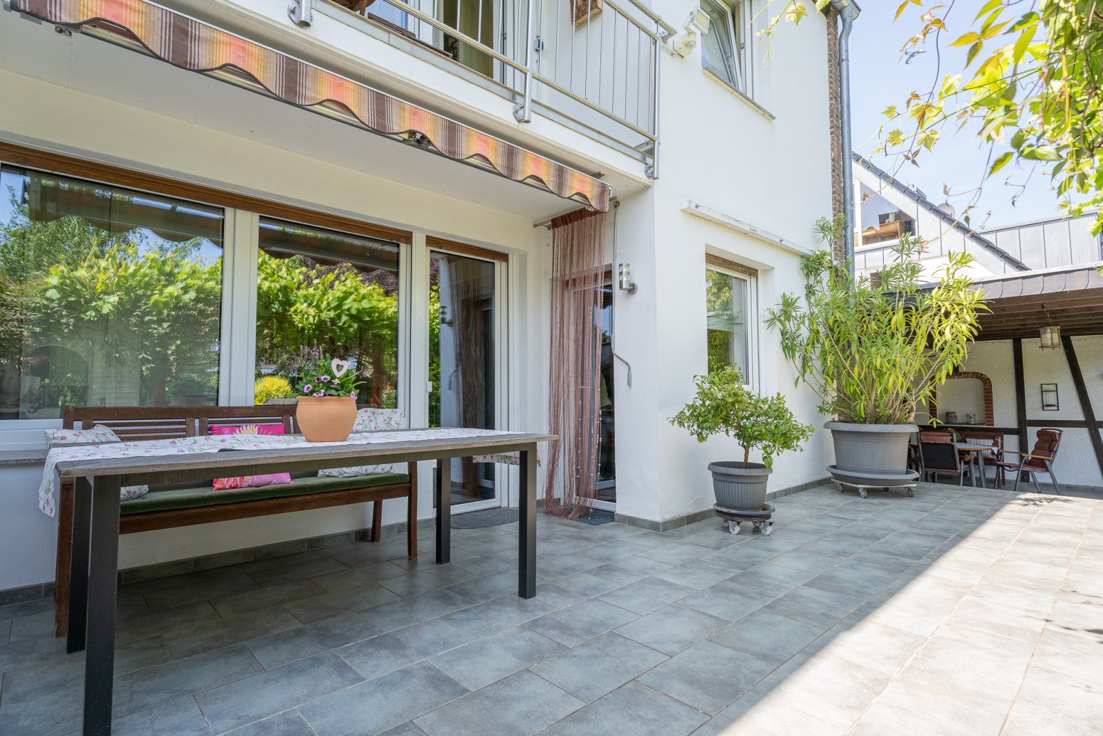 Doppelhaushälfte mit großem Garten in Korschenbroich-Herzbroich