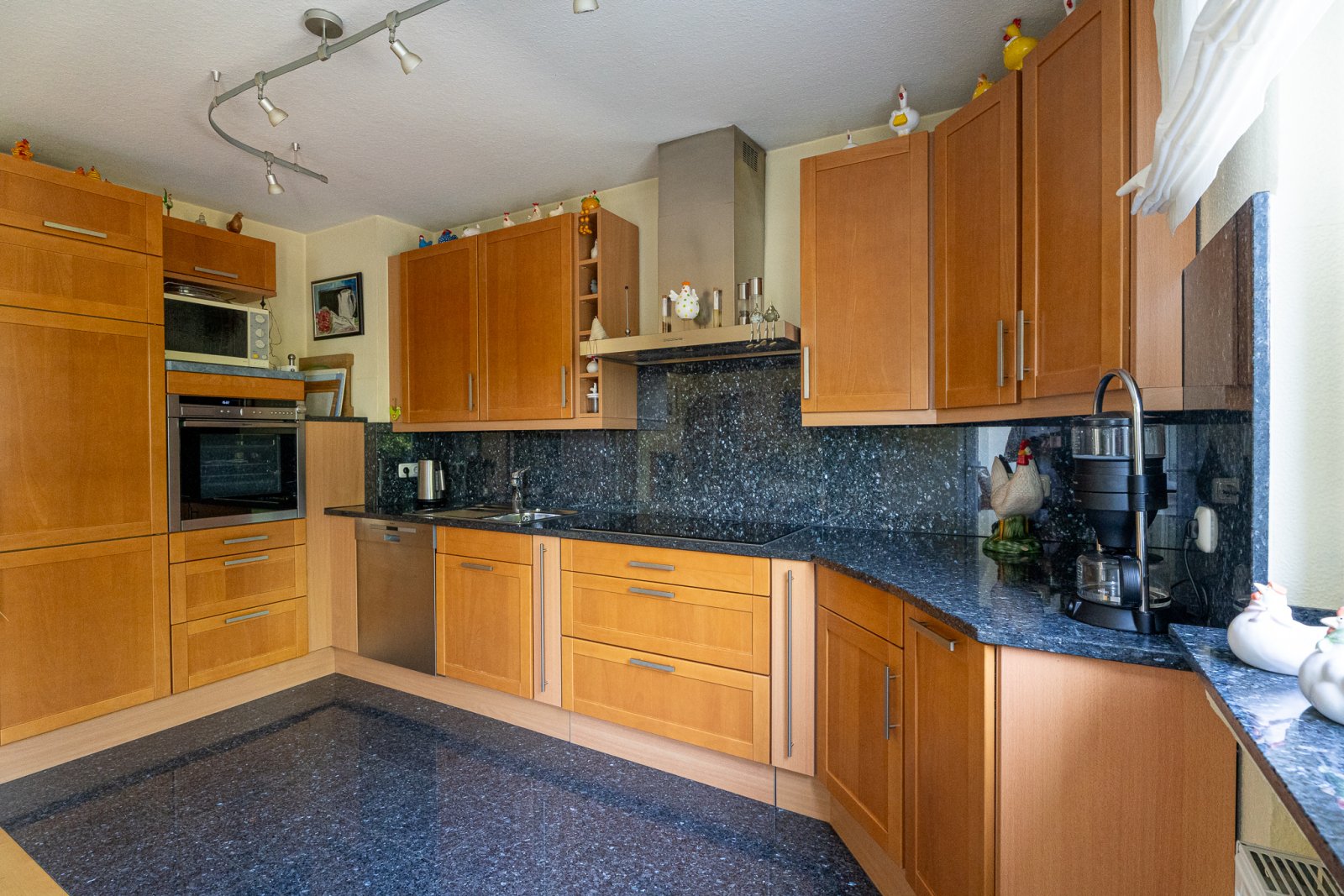 Doppelhaushälfte mit großem Garten in Korschenbroich-Herzbroich