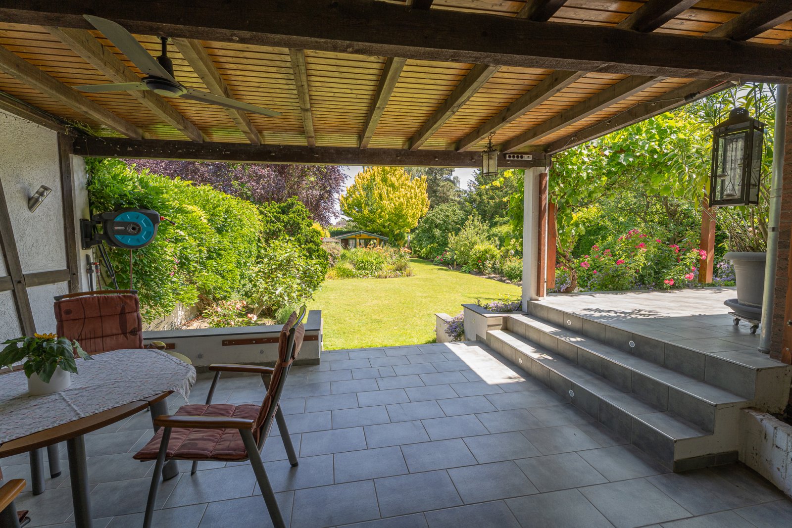 Doppelhaushälfte mit großem Garten in Korschenbroich-Herzbroich