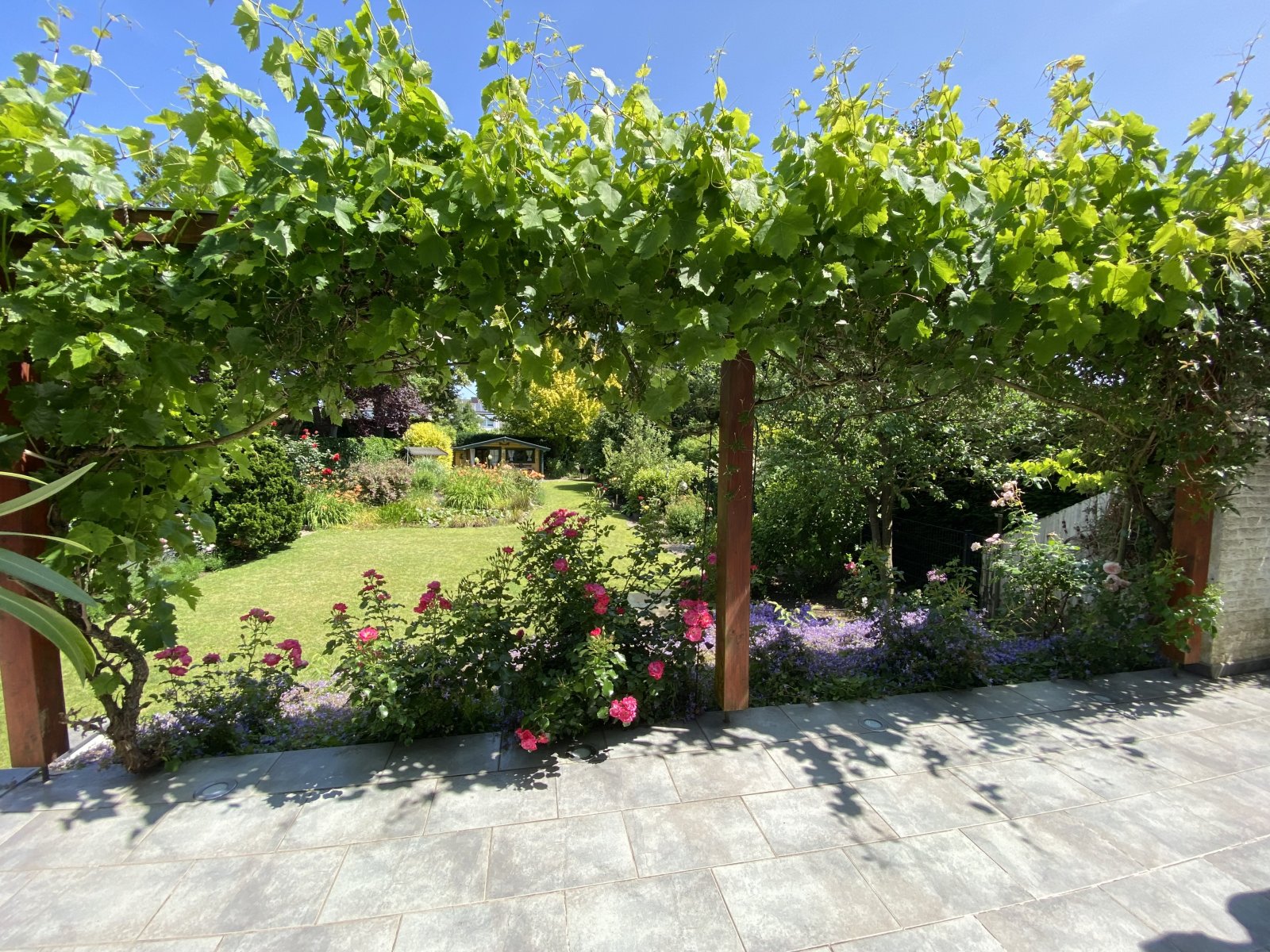 Doppelhaushälfte mit großem Garten in Korschenbroich-Herzbroich