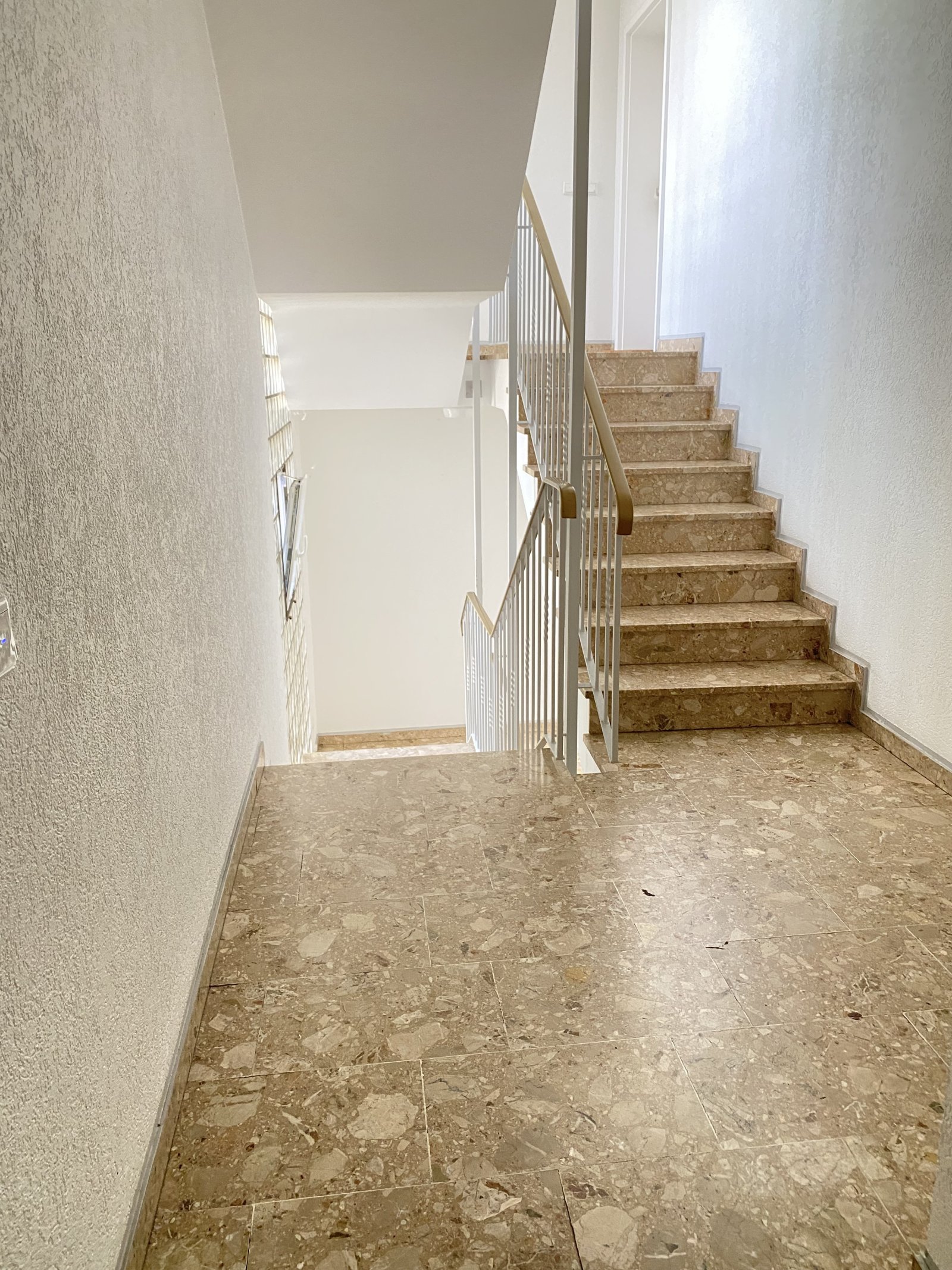 3 Zimmer-Wohnung mit Süd-Balkon in Düsseldorf-Gerresheim