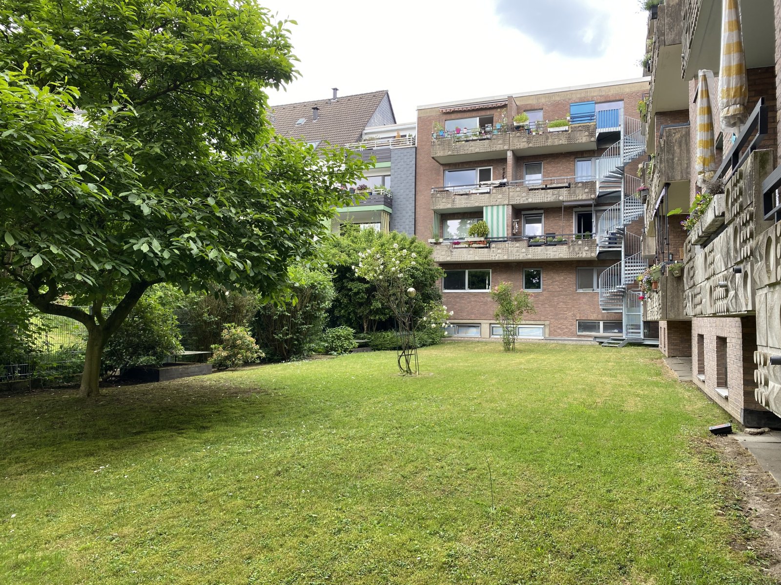 3 Zimmer-Wohnung mit Süd-Balkon in Düsseldorf-Gerresheim