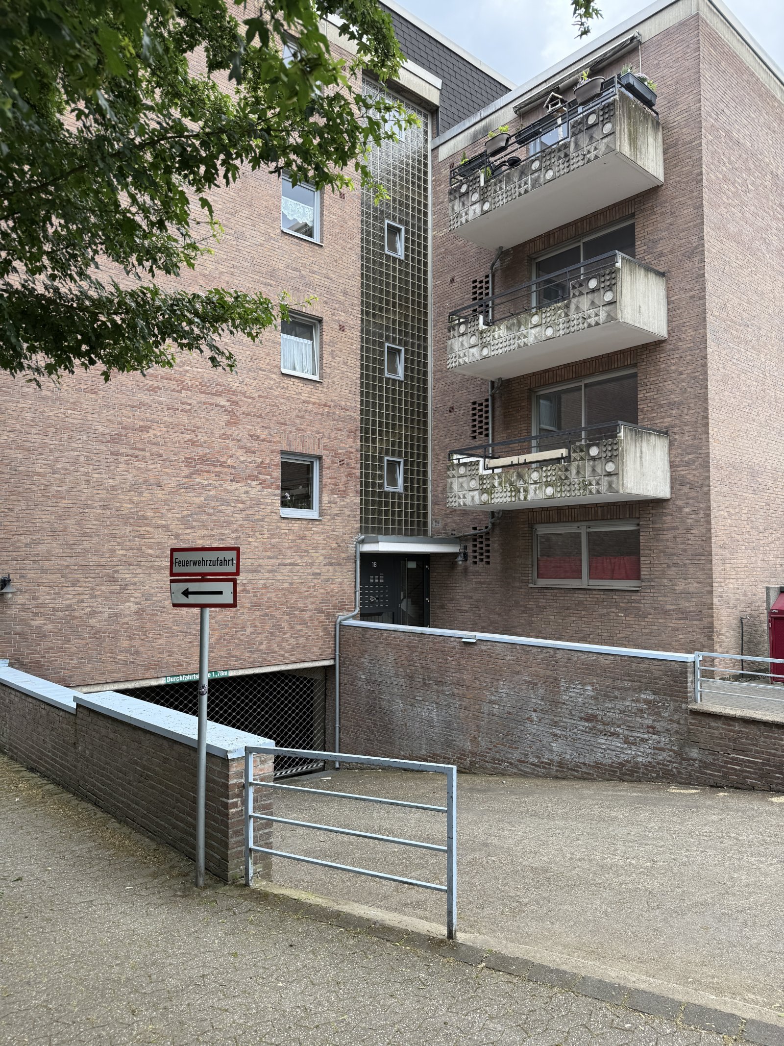 3 Zimmer-Wohnung mit Süd-Balkon in Düsseldorf-Gerresheim