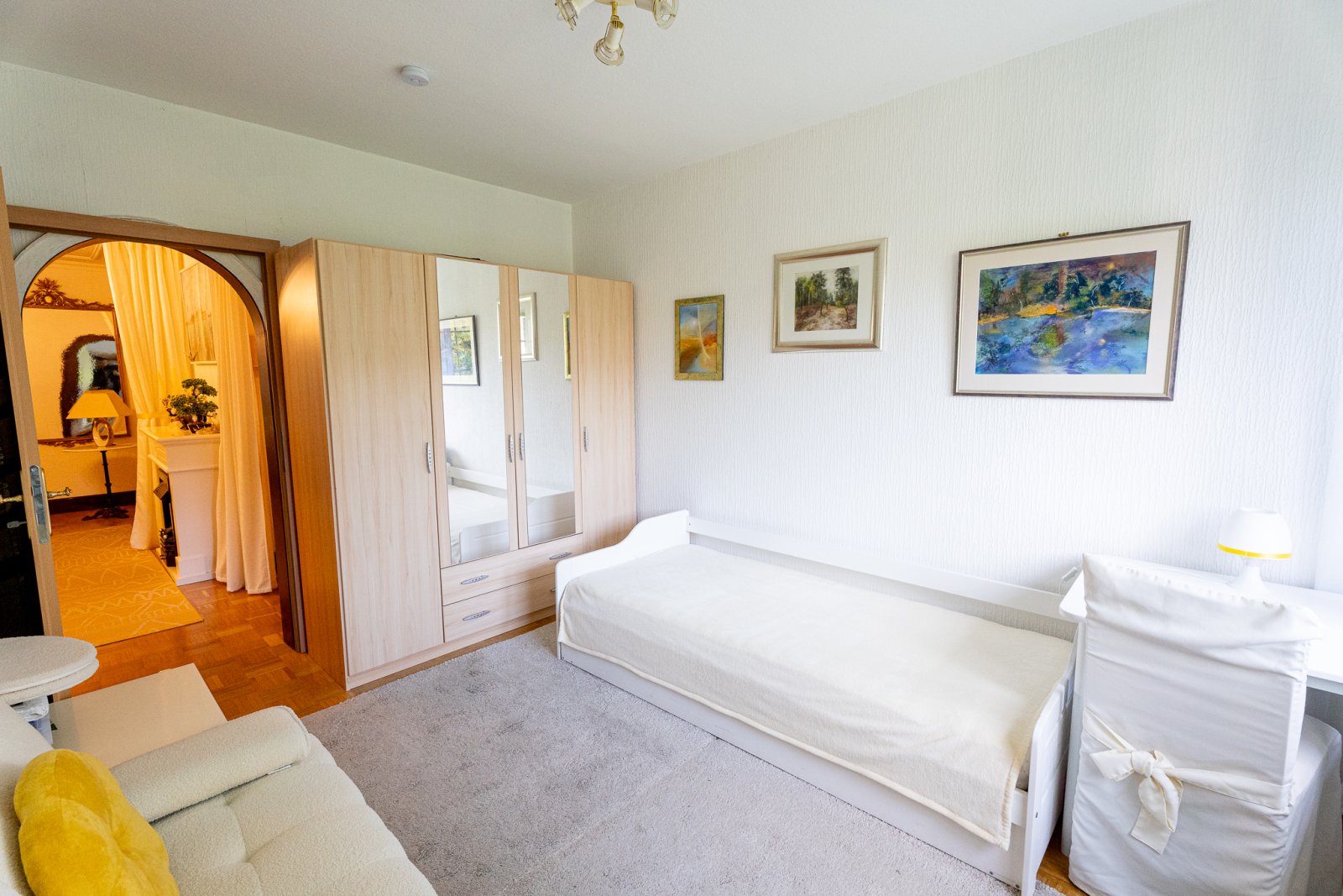 1-3 FH - ruhige Lage - Garage - vielseitig nutzbar & familienfreundlich