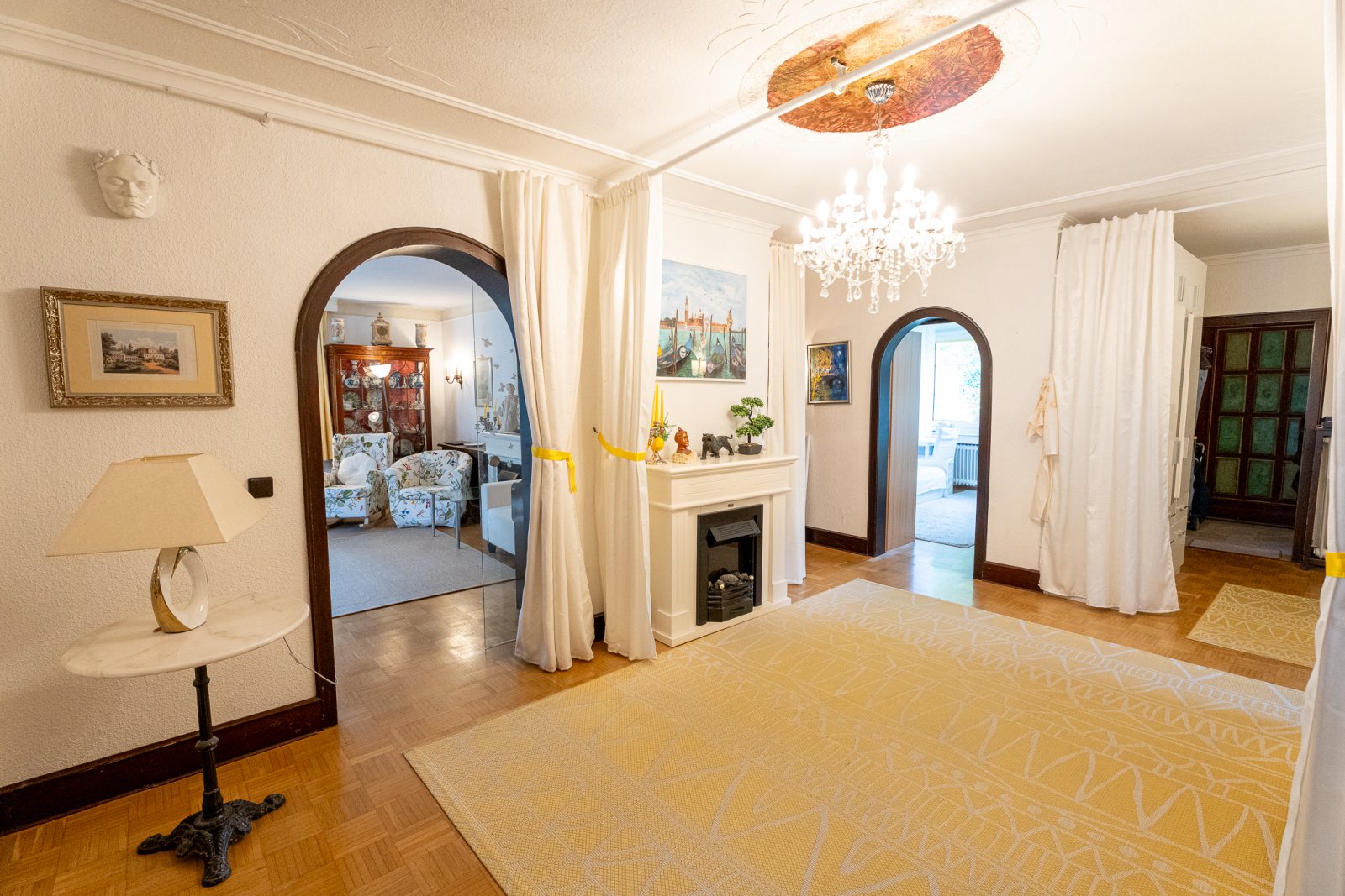 1-3 FH - ruhige Lage - Garage - vielseitig nutzbar & familienfreundlich