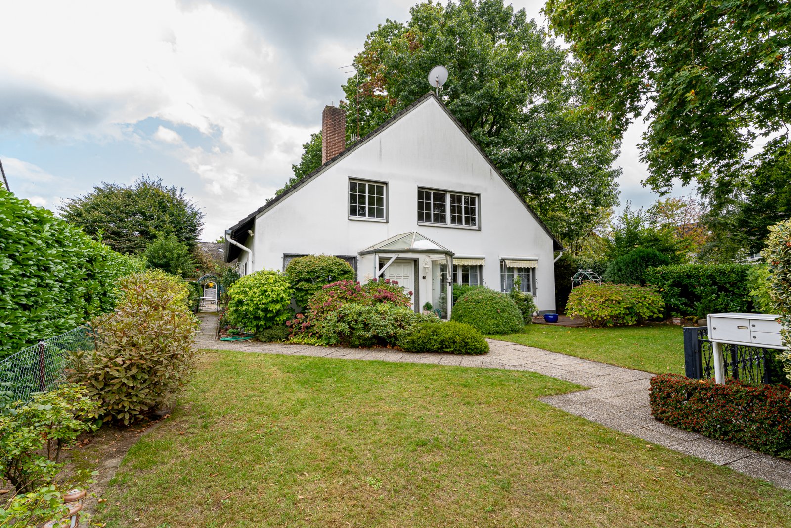 Kaarst: 1-3 FH - ruhige Lage - Garage - vielseitig nutzbar & familienfreundlich 