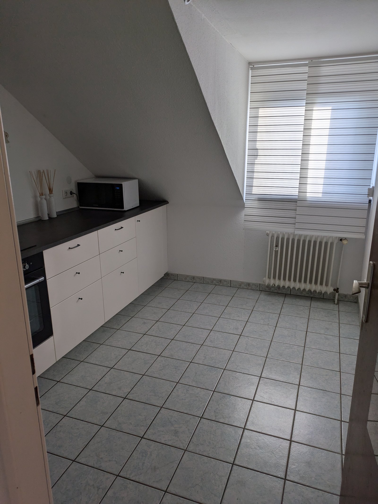 Reihenmittelhaus in Kaarst - ruhige Lage - Garage - Mehrgenerationenwohnen