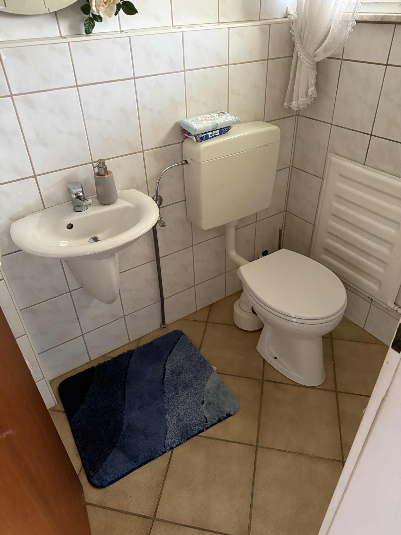 Reihenendhaus - Garten, Terrasse, Garage - mit Entwicklungspotential