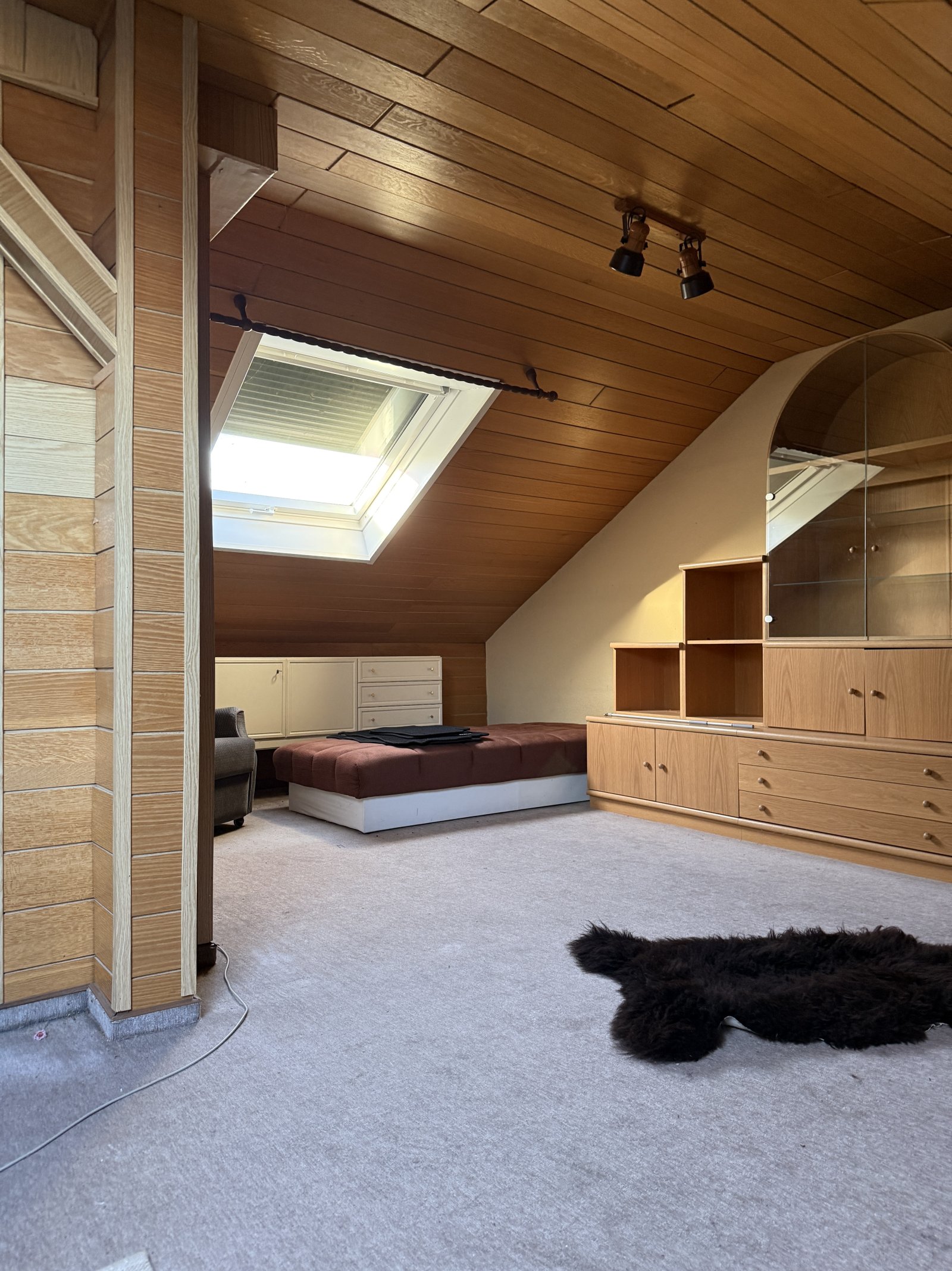 Reihenendhaus - Garten, Terrasse, Garage - mit Entwicklungspotential