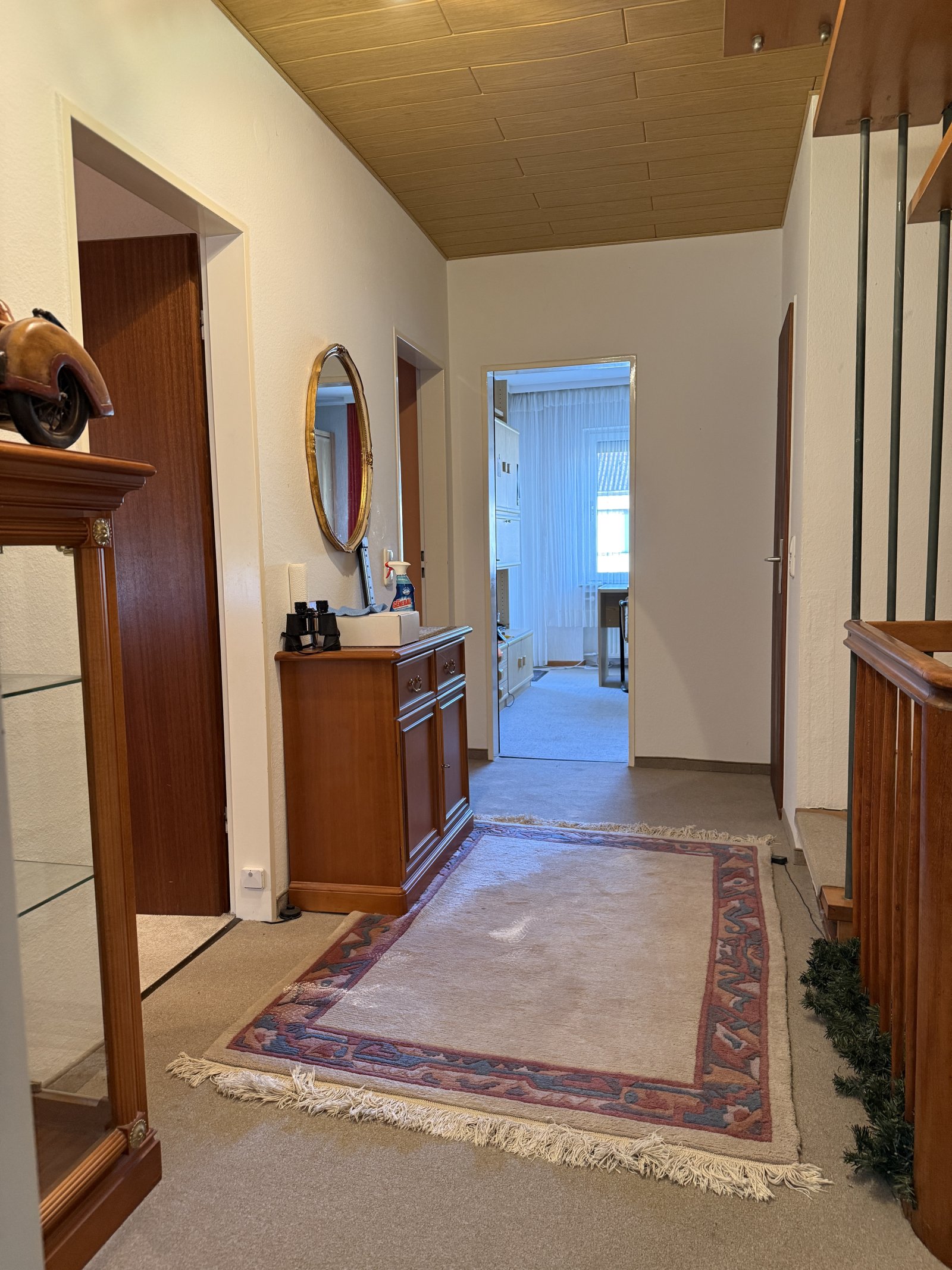 Reihenendhaus - Garten, Terrasse, Garage - mit Entwicklungspotential