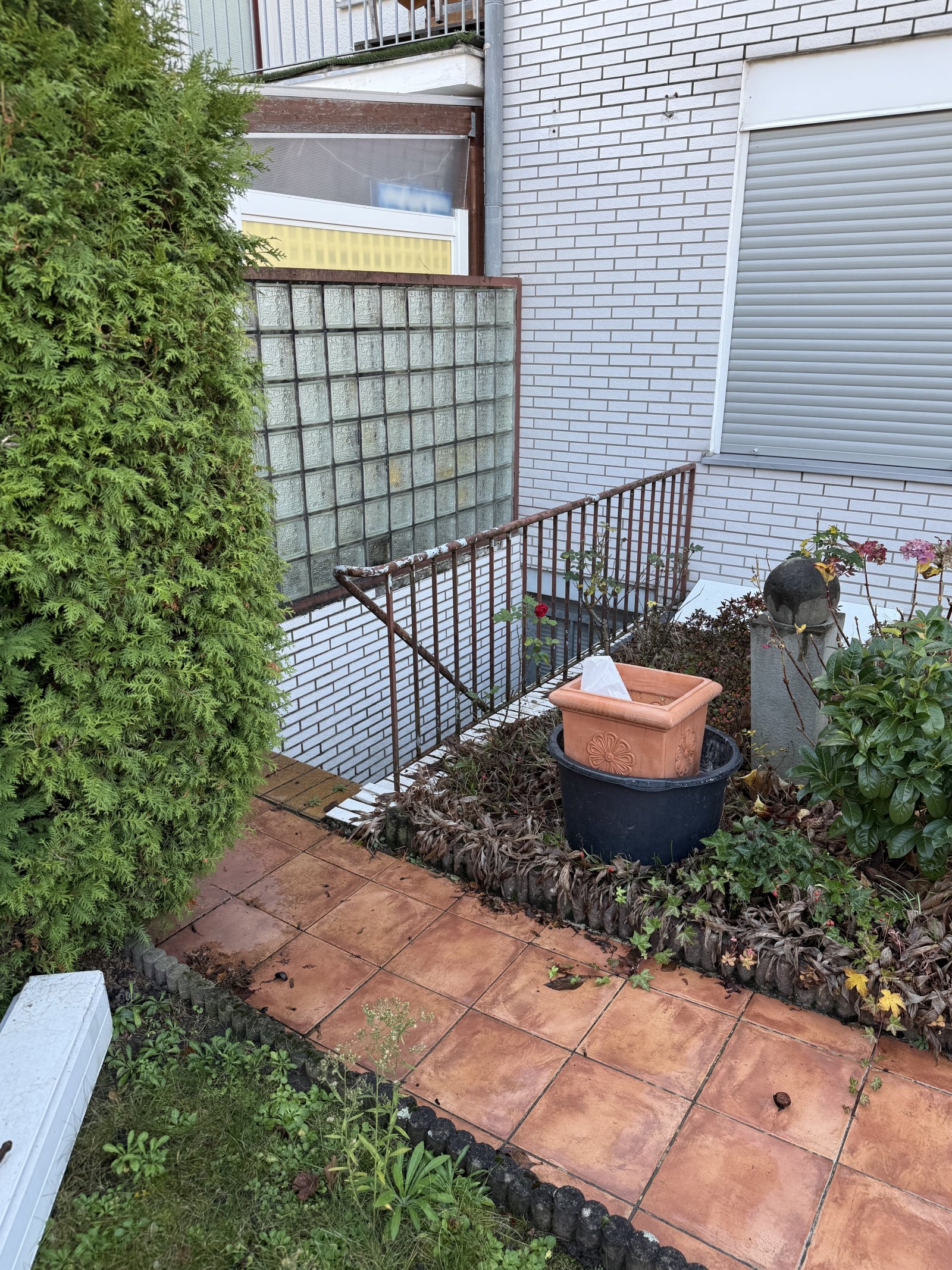 Reihenendhaus - Garten, Terrasse, Garage - mit Entwicklungspotential