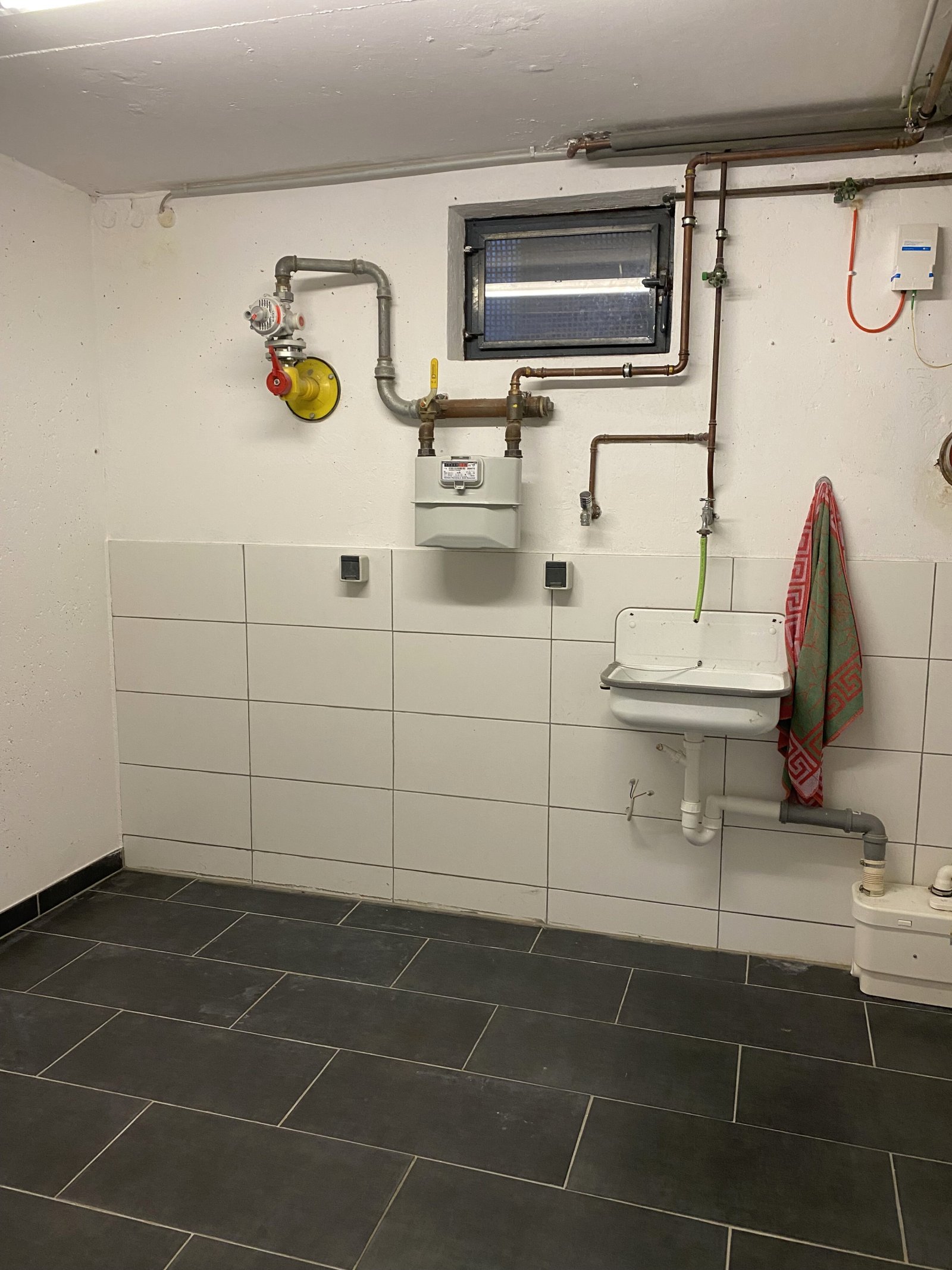 Reihenmittelhaus in Kaarst - ruhige Lage - Garage - Mehrgenerationenwohnen