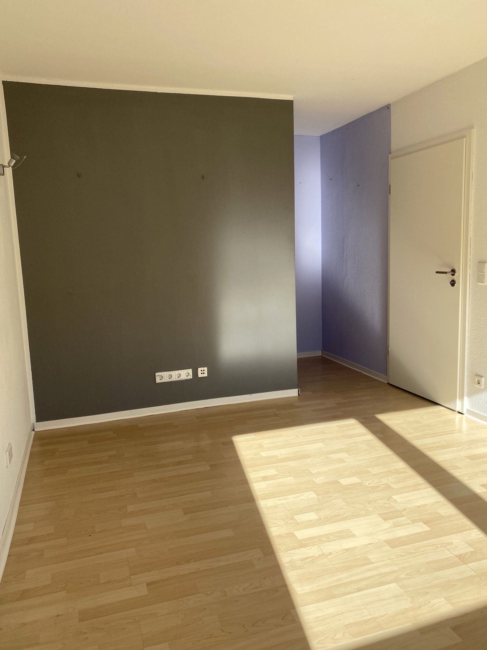 Reihenmittelhaus in Kaarst - ruhige Lage - Garage - Mehrgenerationenwohnen