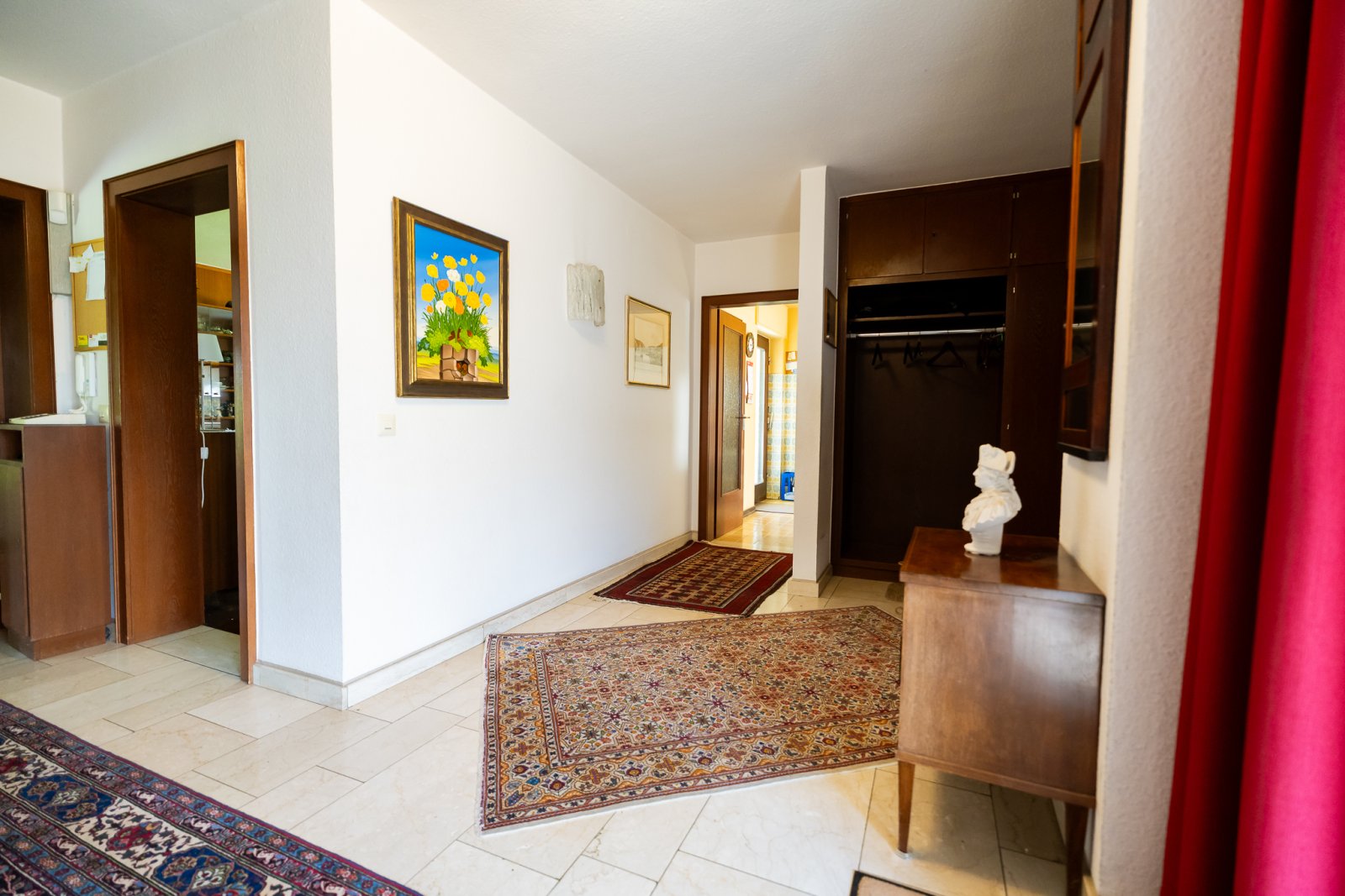 freistehendes 1FH - Kaarst - außergewöhnlich, großzügig, Doppelgarage 