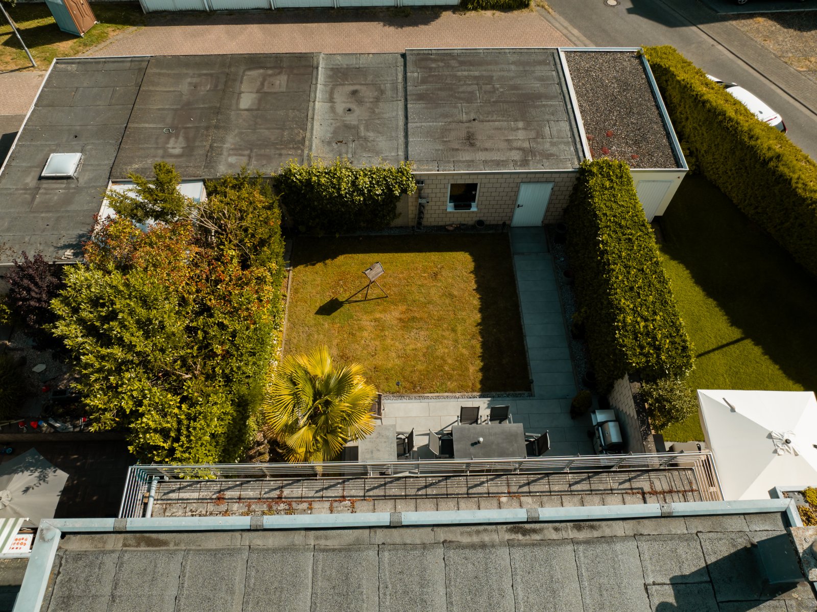 Stilvolles Reihenmittelhaus in Kaarst – Komfort und Eleganz mit Doppelgarage und Südlage