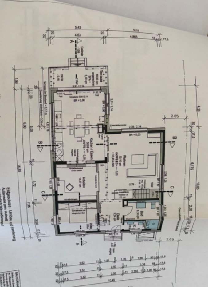 freistehendes Einfamilienhaus auf 5000 m² Grundstück -  attraktives Sanierungsobjekt im Außenbereich