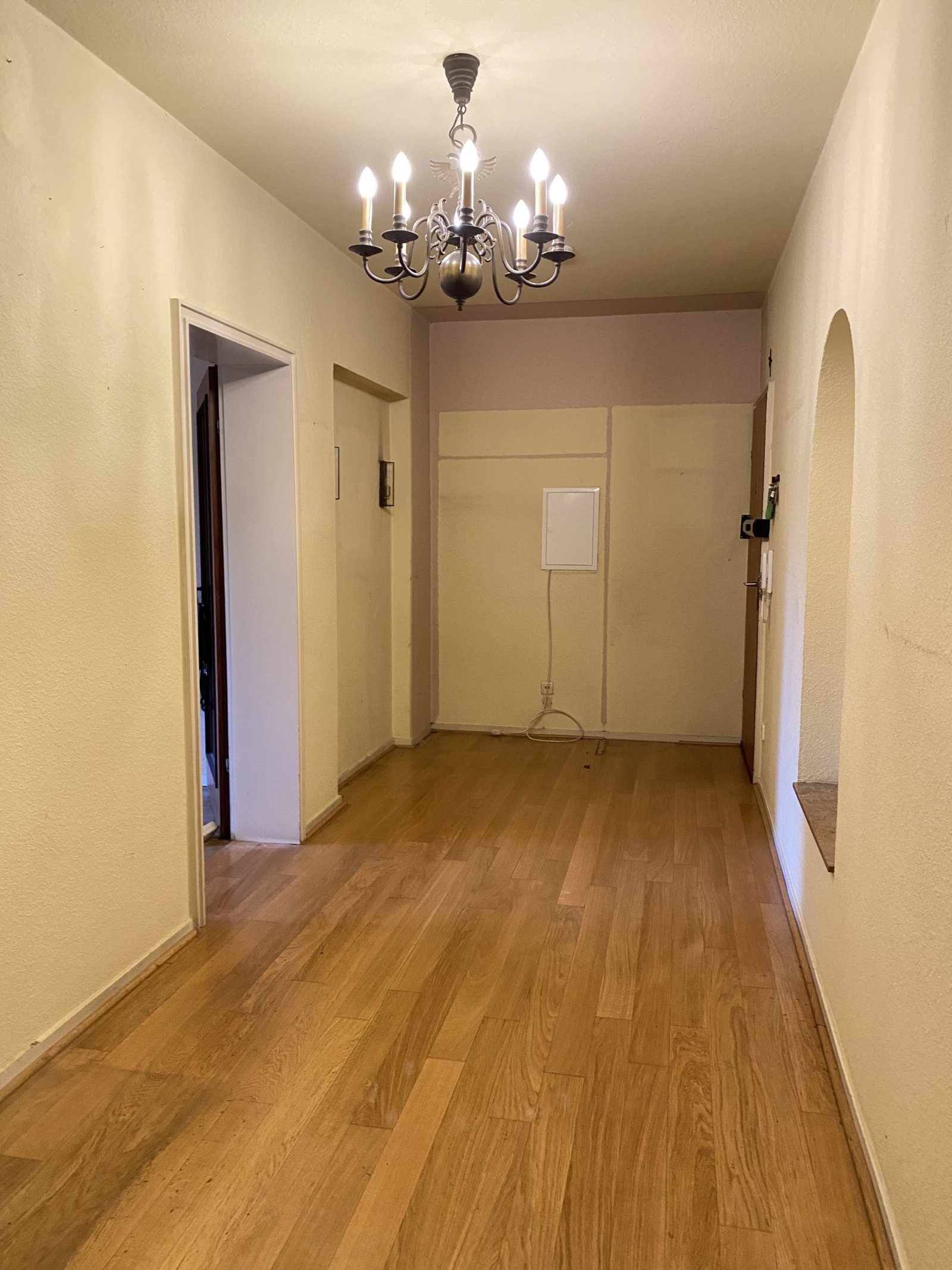 EG-Wohnung - mit zusätzlicher Mansarde im DG und Garage in Düsseldorf Itter