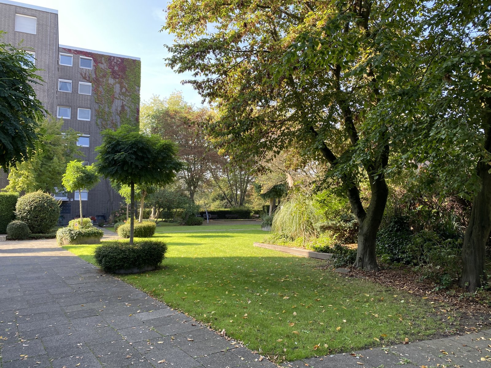 4-Zimmer-Wohnung mit gelungener Raumaufteilung, Neuss- Stadionviertel