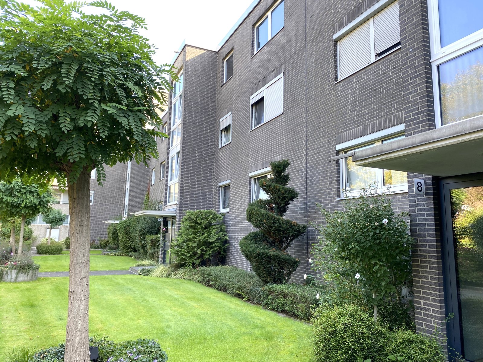 4-Zimmer-Wohnung mit gelungener Raumaufteilung, Neuss- Stadionviertel
