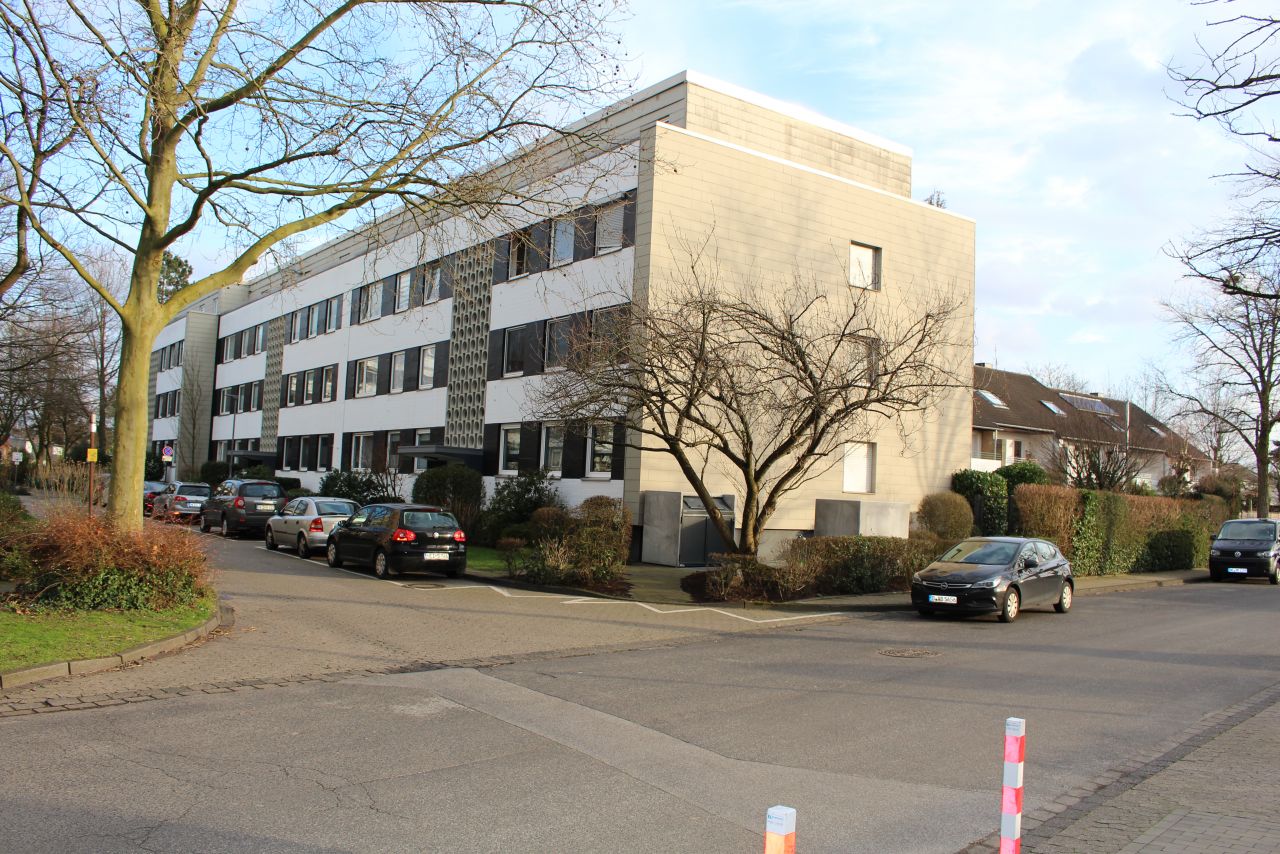 Kaarst: 3 Zi Wohnung im Kaarster Norden mit TG 