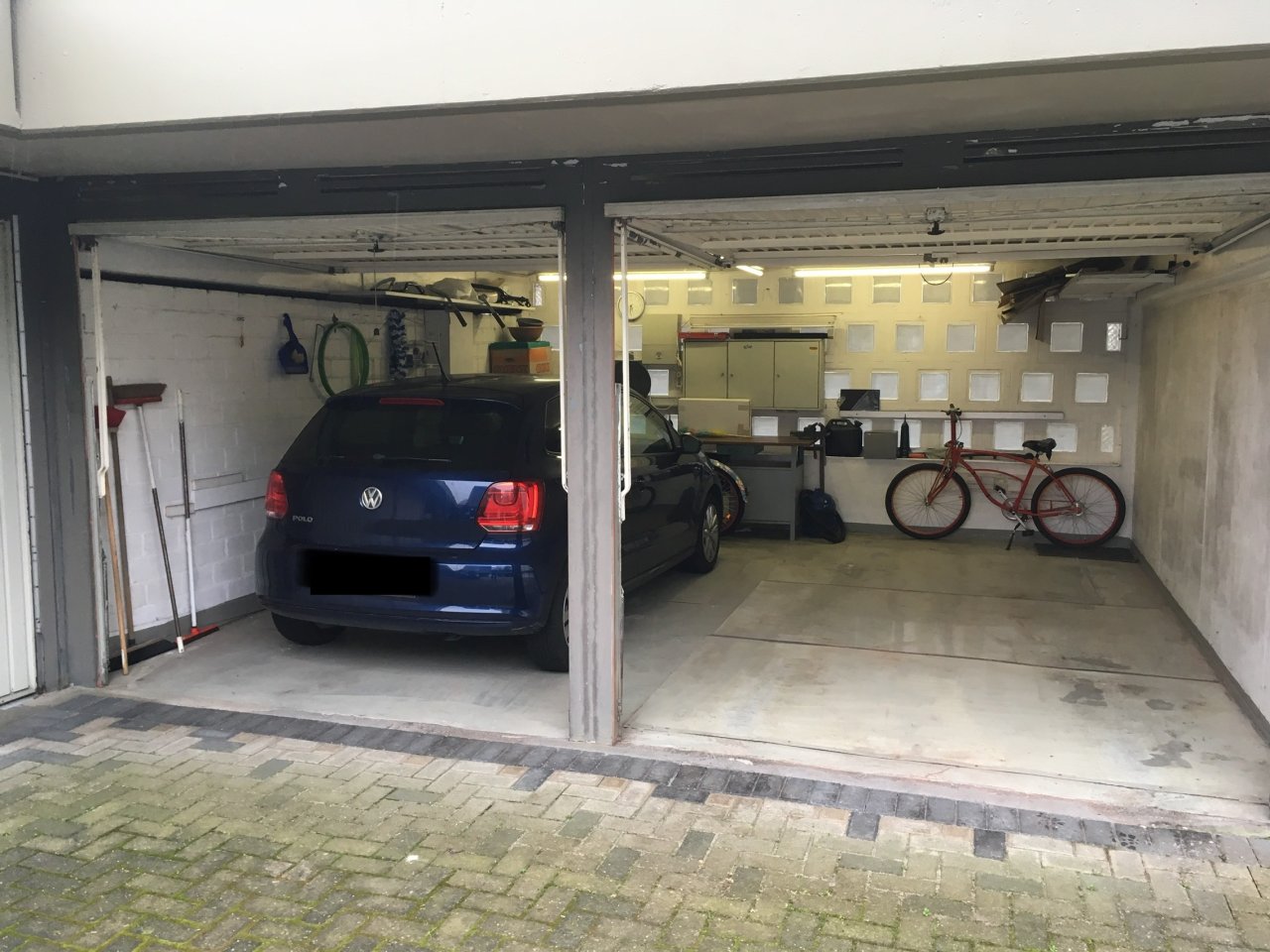 Kaarst: Doppelgarage, zwei Garagen, Garagenhof 