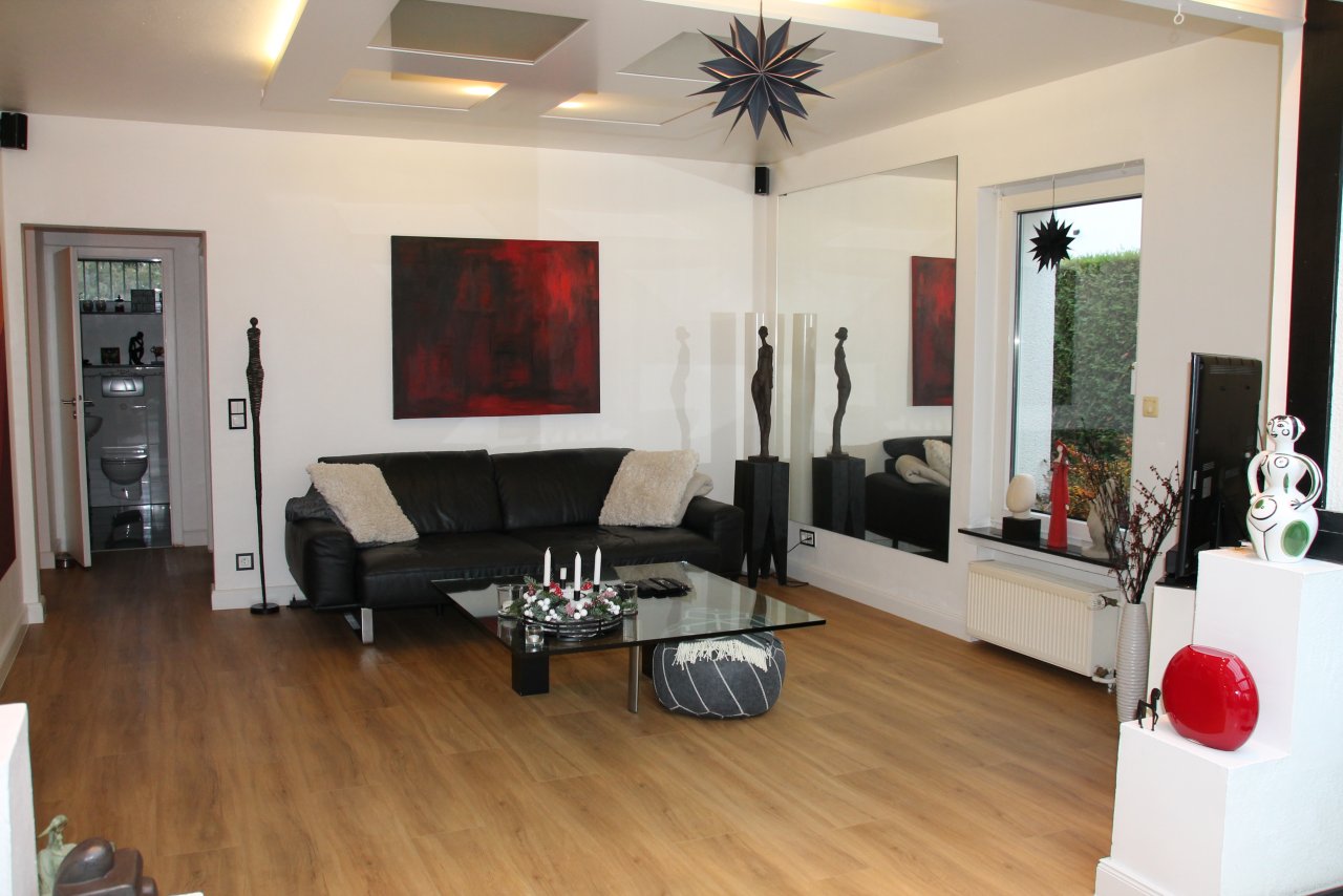 Reiheneckhaus in Kaarst mit Wintergarten