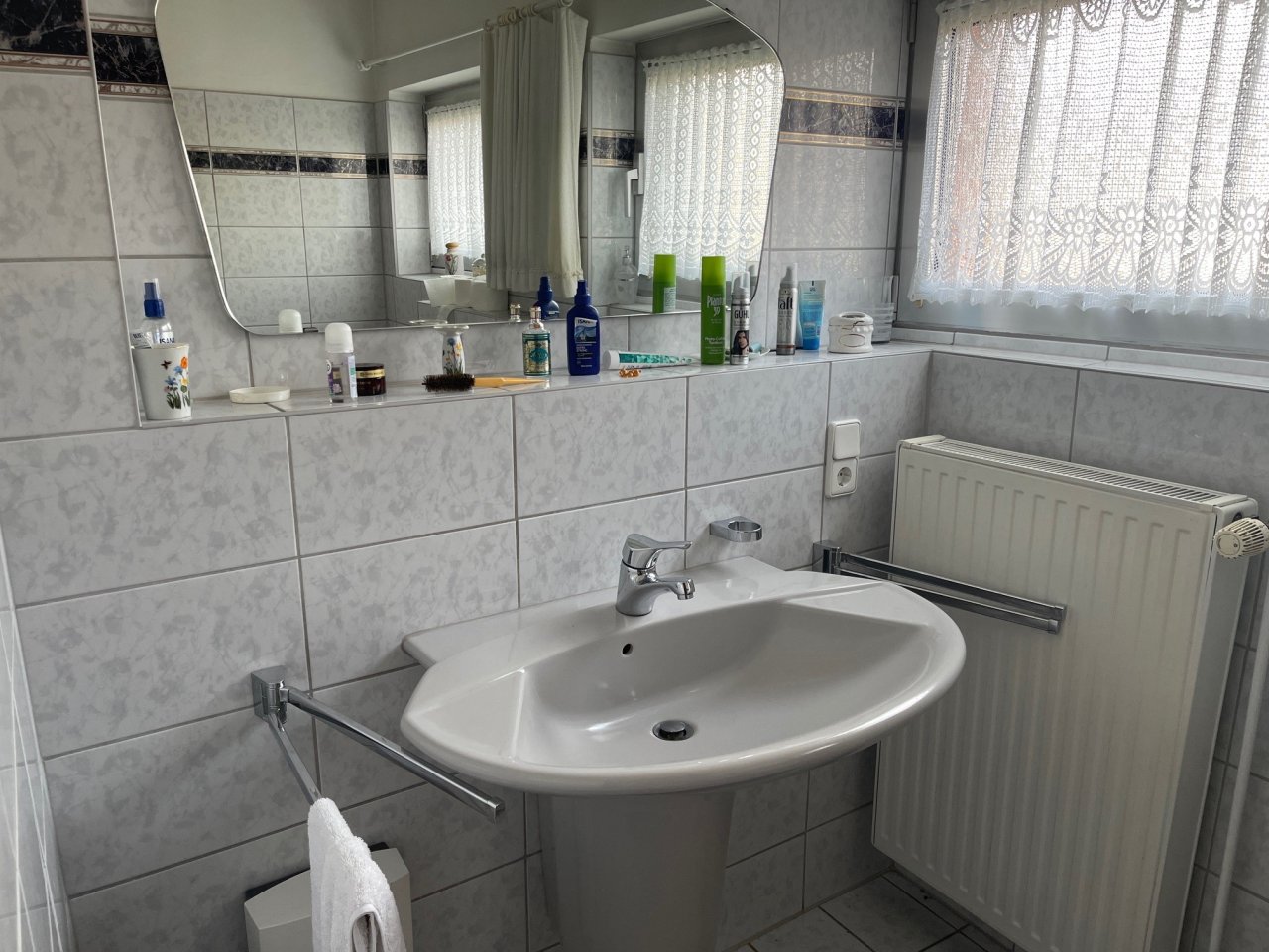 Reihenendhaus mit Potential in Kaarst-Holzbüttgen