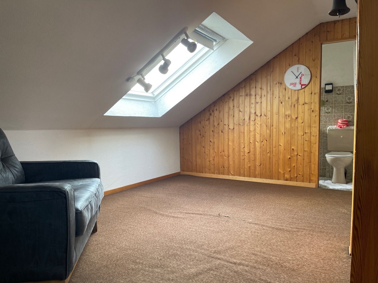 Reihenendhaus mit Potential in Kaarst-Holzbüttgen