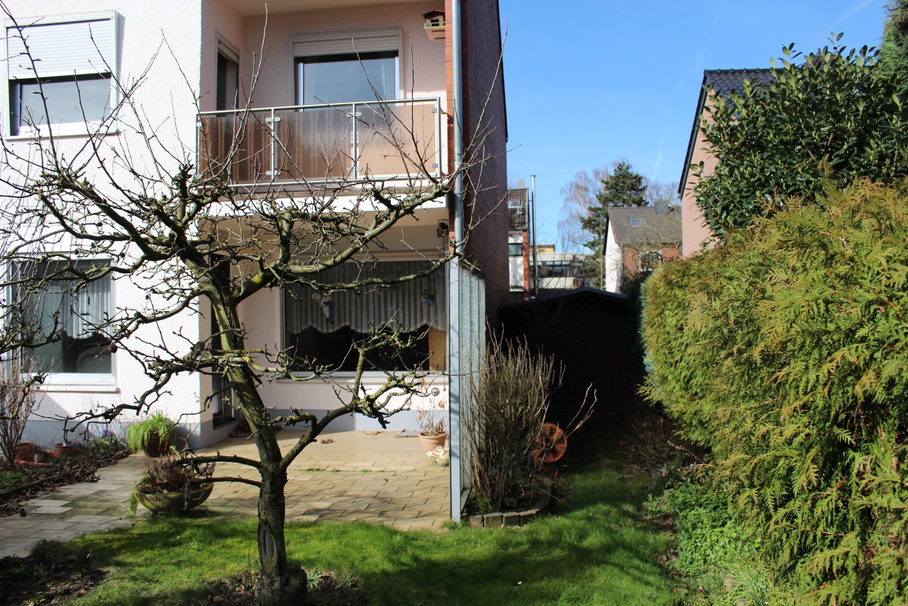 Reihenendhaus mit Potential in Kaarst-Holzbüttgen